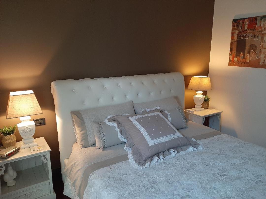 B&B Le Lanterne Casal Palocco Eksteriør billede