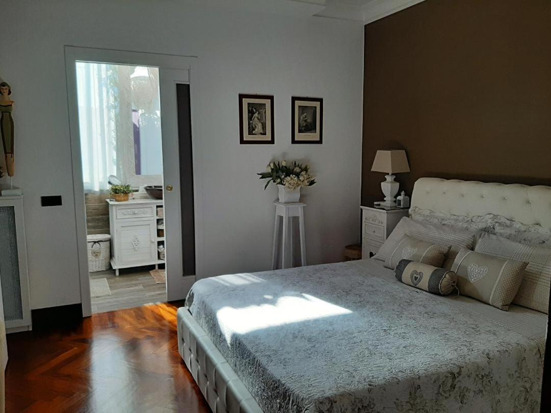 B&B Le Lanterne Casal Palocco Eksteriør billede